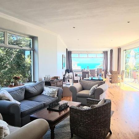 Finchley Guesthouse In Camps Bay Città del Capo Esterno foto