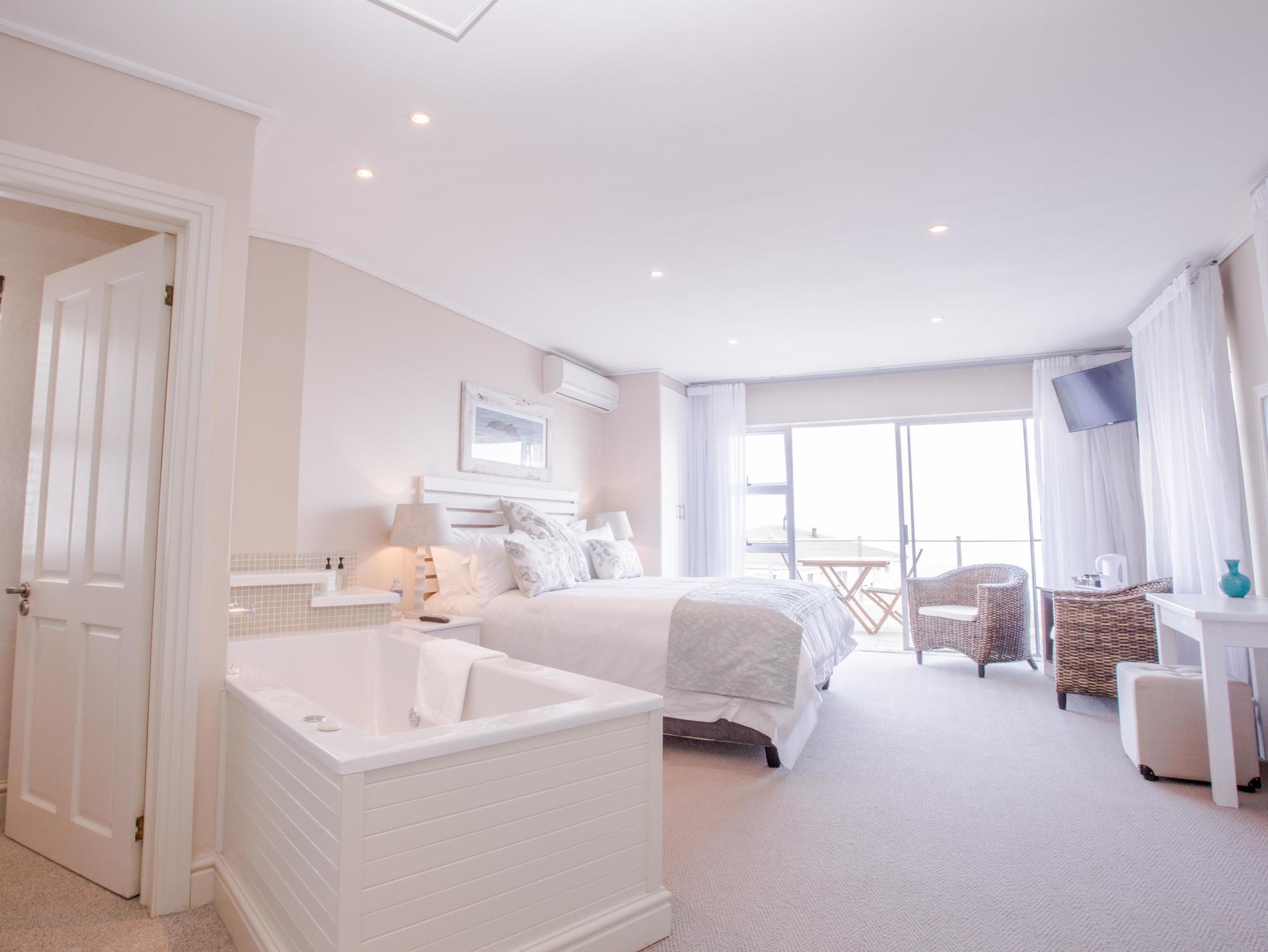 Finchley Guesthouse In Camps Bay Città del Capo Esterno foto